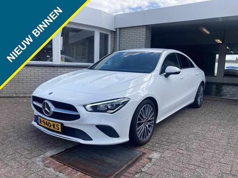 Wit Gebruikt 2021 Mercedes CLA180 AMG Sedan | € 27.950 (Super prijs) - Afbeelding 1/4