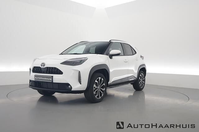 Wit Nieuw 2025 Toyota Yaris Cross SUV | € 32.450 (Eerlijke prijs) - Afbeelding 1/3