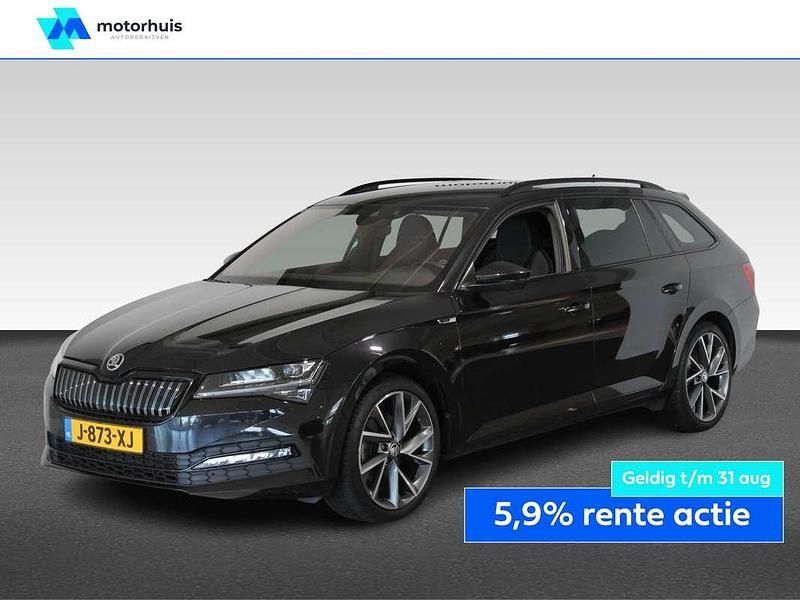 Zwart, metallic lak Gebruikt 2020 Skoda Superb SportLine Stationwagen | € 23.470 (Eerlijke prijs) - Afbeelding 1/4