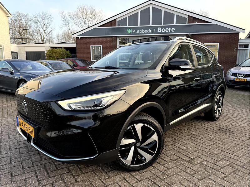 Zwart Occasion 2021 MG ZS Luxury SUV | € 18.850 (Goede deal) - Afbeelding 1/4