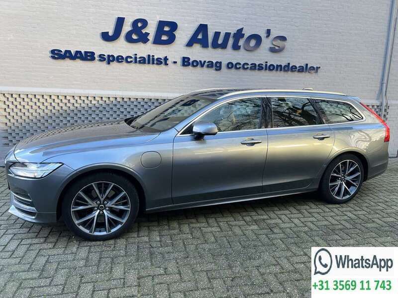 Grijs Gebruikt 2019 Volvo V90 Momentum Stationwagen | € 22.445 - Afbeelding 1/4