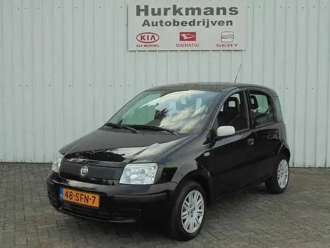 Zwart Gebruikt 2009 Fiat Panda Hatchback | € 2.448 (Eerlijke prijs) - Afbeelding 1/4