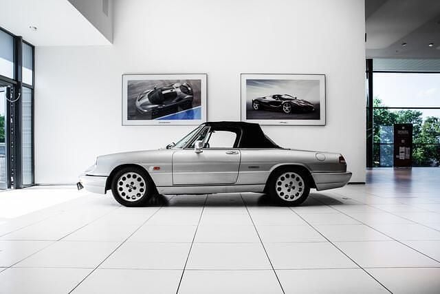 Grijs Gebruikt 1992 Alfa Romeo Spider Cabriolet | € 22.250 - Afbeelding 1/4