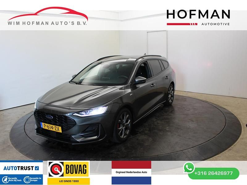 Grijs Gebruikt 2022 Ford Focus ST-Line Stationwagen | € 18.440 (Eerlijke prijs) - Afbeelding 1/4