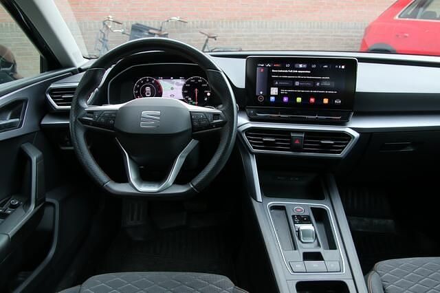 Occasion Seat Leon FR 150 PK (110 kW) 2022 Zwart Stationwagen