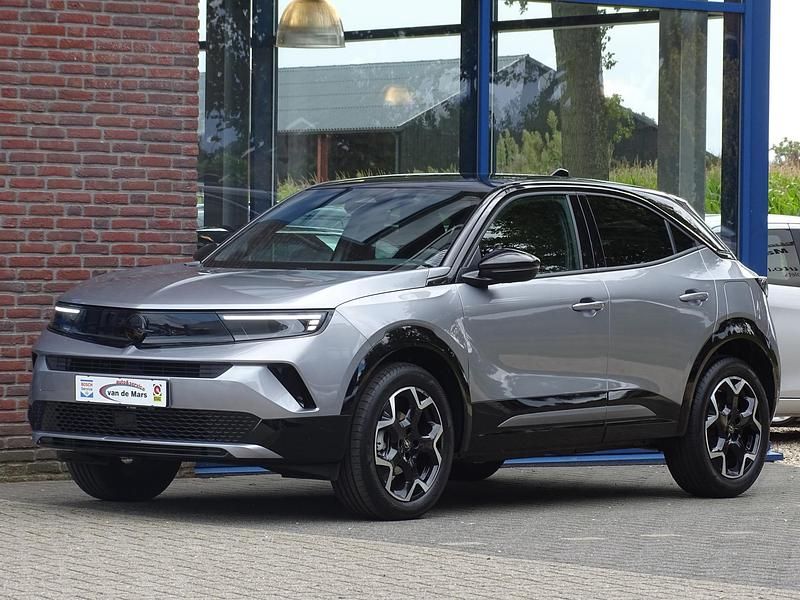 Zilver Gebruikt 2025 Opel Mokka SUV | € 29.950 (Iets duurder) - Afbeelding 1/4