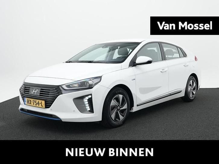 Occasion 2017 Hyundai Ioniq Comfort Hatchback | € 12.940 (Eerlijke prijs) - Afbeelding 1/4