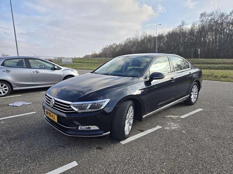 Occasion VW Passat Comfortline 150 PK (110 kW) 2017 Zwart Sedan