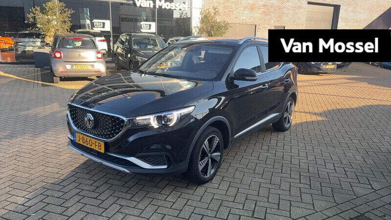 Zwart Gebruikt 2020 MG ZS Luxury Sedan | € 15.495 (Eerlijke prijs) - Afbeelding 1/4