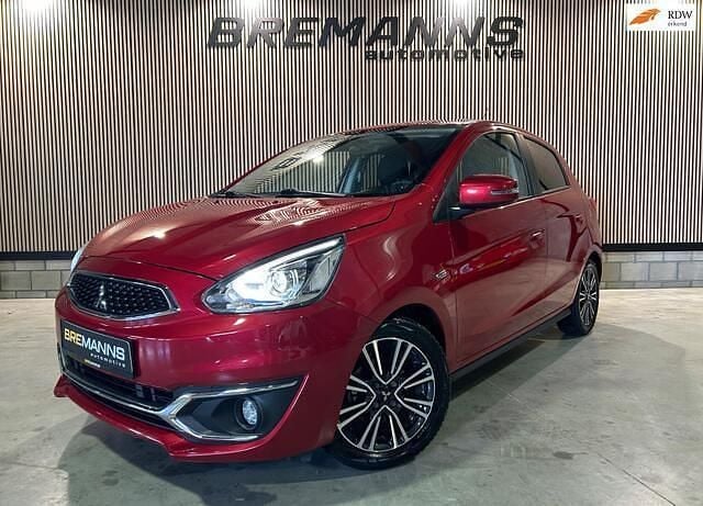 Rood Gebruikt 2018 Mitsubishi Space Star Instyle Hatchback | € 11.650 (Super prijs) - Afbeelding 1/4