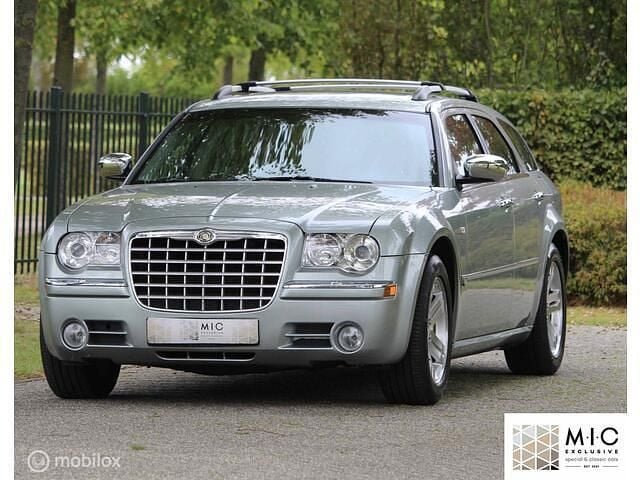 Groen Gebruikt 2005 Chrysler 300C Touring Stationwagen | € 16.950 - Afbeelding 1/4