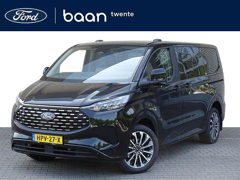 Zwart Nieuw 2025 Ford Tourneo Titanium X Van | € 67.900 (Goede deal) - Afbeelding 1/4