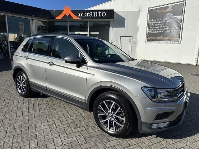 Grijs Gebruikt 2016 VW Tiguan Comfortline SUV | € 19.700 (Eerlijke prijs) - Afbeelding 1/3