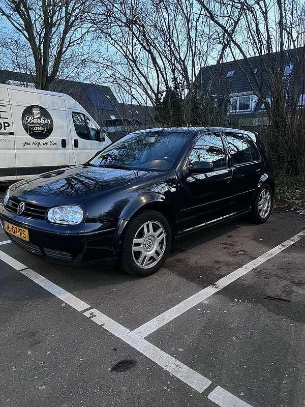 Occasion 1999 VW Golf GTI Sedan | € 3.500 (Eerlijke prijs) - Afbeelding 1/4