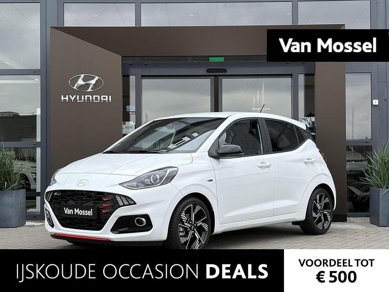 Zwart Occasion 2025 Hyundai i10 N Line Hatchback | € 24.940 (Duur) - Afbeelding 1/3