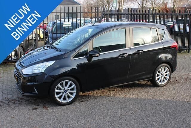 Zwart Gebruikt 2015 Ford B-MAX Titanium MPV | € 4.950 (Goede deal) - Afbeelding 1/4