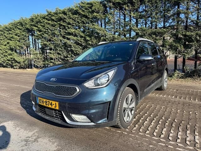 Blauw Occasion 2016 Kia Niro SUV | € 9.499 (Eerlijke prijs) - Afbeelding 1/4