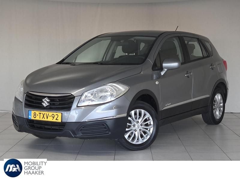 Grijs Gebruikt 2014 Suzuki SX4 S-Cross Comfort SUV | € 10.900 (Goede deal) - Afbeelding 1/4