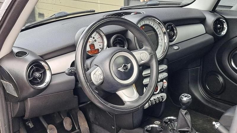 Occasion Mini Cooper Chili 2008 Zwart (metallic) Hatchback