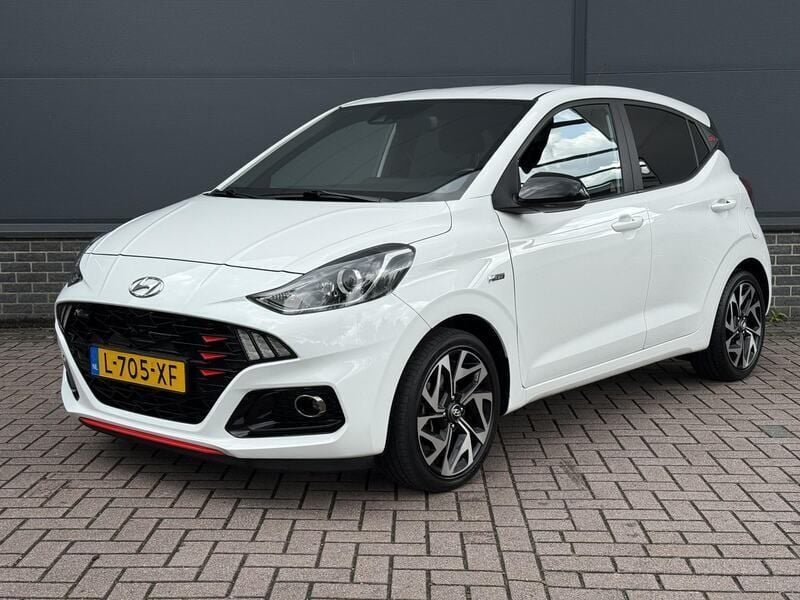 Wit Gebruikt 2021 Hyundai i10 N Line Hatchback | € 18.880 (Iets duurder) - Afbeelding 1/4