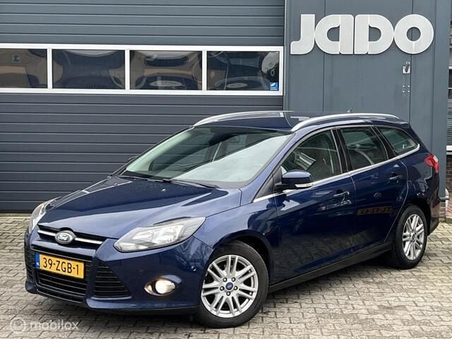 Blauw Gebruikt 2012 Ford Focus Titanium Stationwagen | € 3.350 (Eerlijke prijs) - Afbeelding 1/4