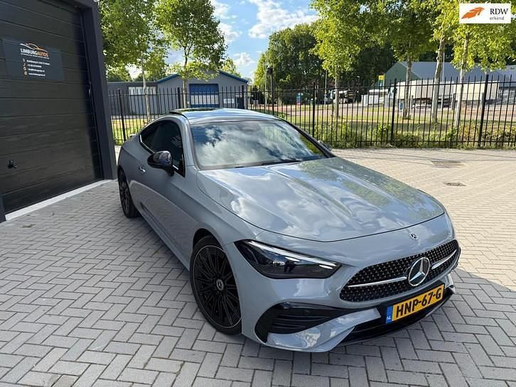 Occasion Mercedes CLE300 AMG line 259 PK (190 kW) 2023 Grijs Coupé