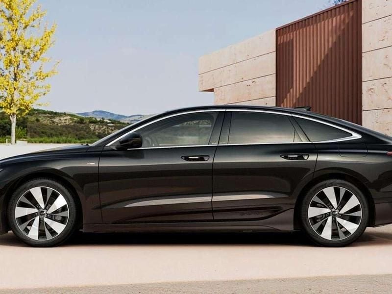 Nieuw Audi A6 e-tron 210 kW (286 PK) 2025 Zwart (metallic) Hatchback