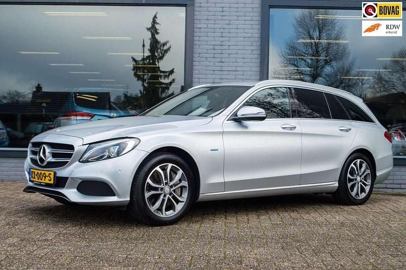 Grijs Gebruikt 2016 Mercedes C350e Stationwagen | € 23.200 (Eerlijke prijs) - Afbeelding 1/4