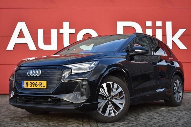 Zwart Occasion 2021 Audi Q4 e-tron Advanced Plus SUV | € 20.900 (Goede deal) - Afbeelding 1/4