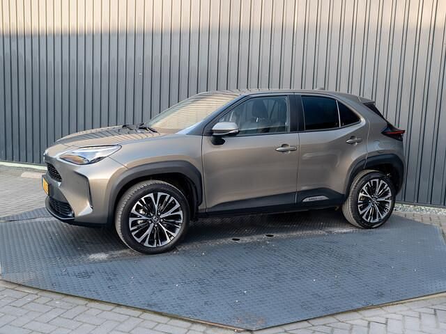 Occasion Toyota Yaris Cross Executive 116 PK (85 kW) 2022 Groen SUV