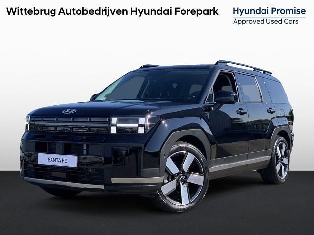 Abyss black (donker zwart metallic) Nieuw 2024 Hyundai Santa Fe Premium SUV | € 68.887 - Afbeelding 1/1