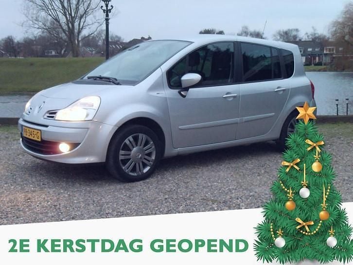 Grijs Gebruikt 2012 Renault Grand Modus Night&Day MPV | € 5.899 (Eerlijke prijs) - Afbeelding 1/4
