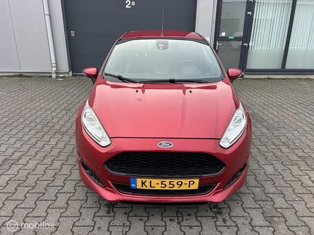 Occasion Ford Fiesta ST-Line 125 PK (91 kW) 2016 Rood Hatchback