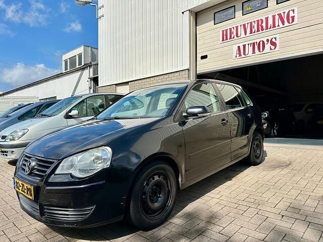 Zwart Gebruikt 2008 VW Polo Comfortline Hatchback | € 1.450 (Super prijs) - Afbeelding 1/4