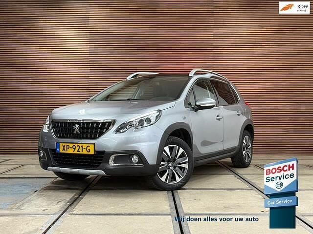 Grijs Gebruikt 2019 Peugeot 2008 Allure SUV | € 12.890 (Super prijs) - Afbeelding 1/4