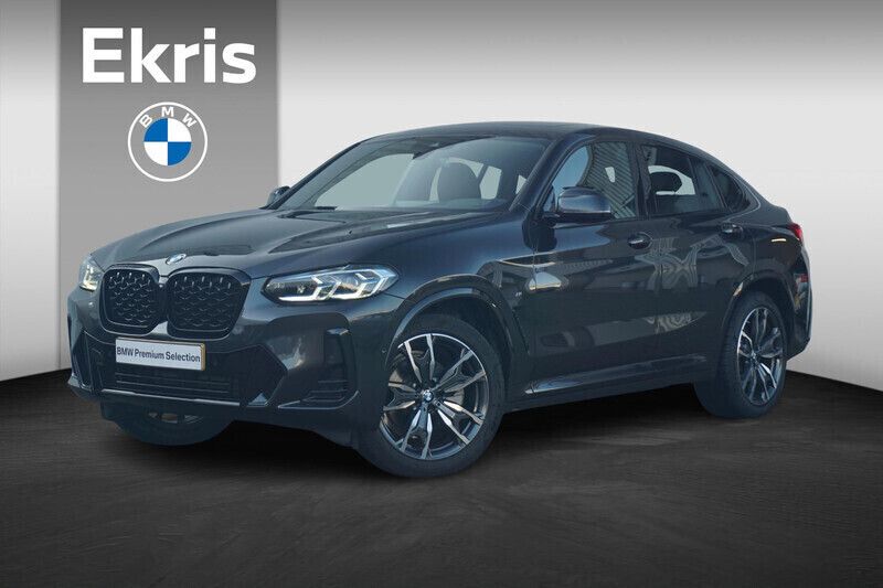 Grijs Gebruikt 2024 BMW X4 Comfort Edition SUV | € 64.950 - Afbeelding 1/4