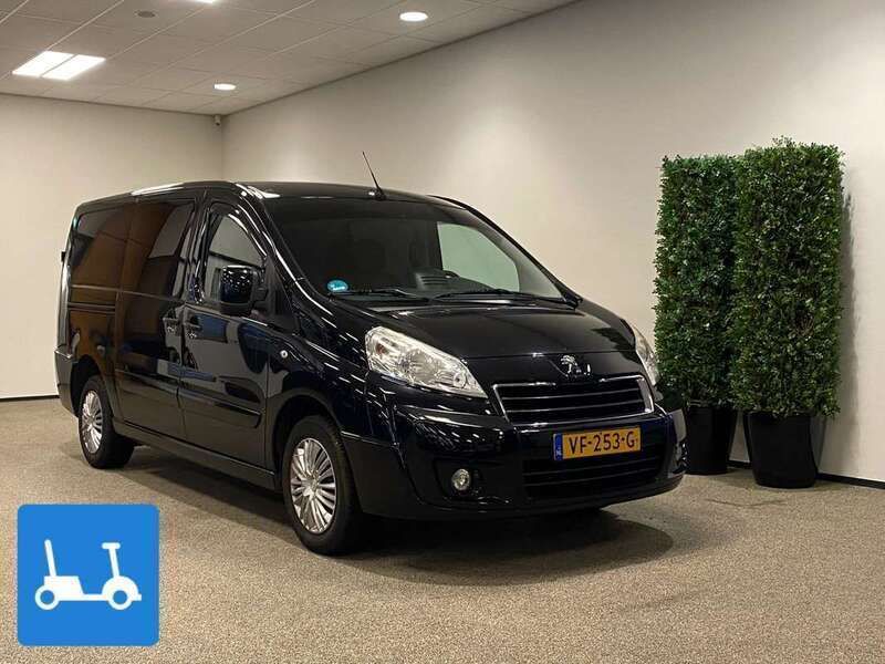 Zwart Gebruikt 2013 Peugeot Expert Van | € 14.950 - Afbeelding 1/3