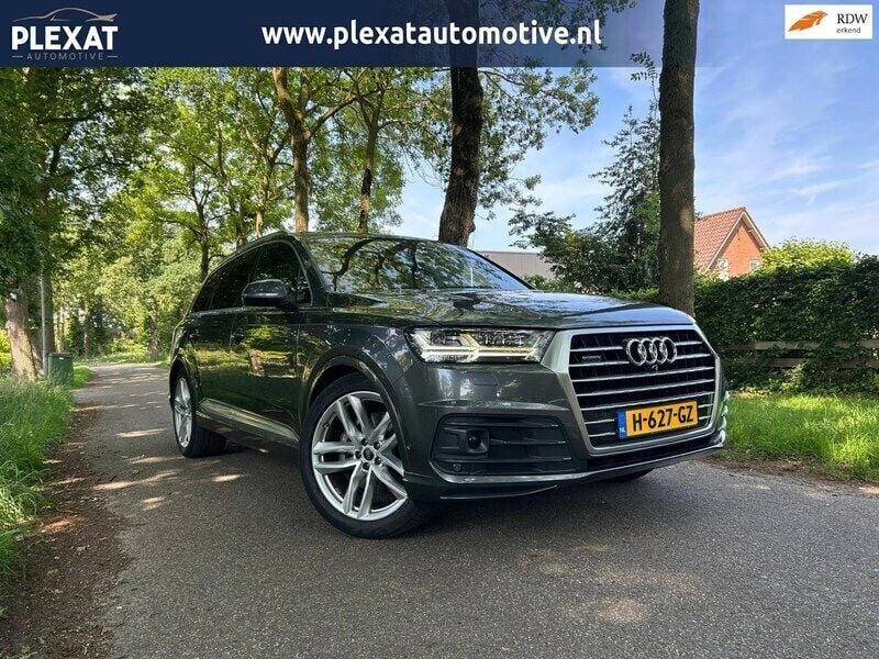 Grijs, metallic lak Gebruikt 2015 Audi Q7 Proline SUV | € 32.945 (Eerlijke prijs) - Afbeelding 1/4