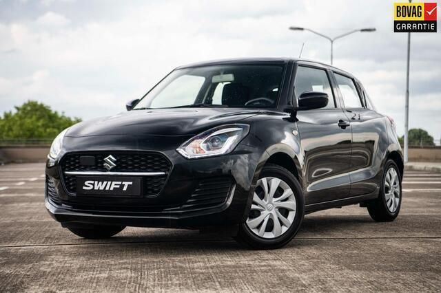 Zwart Gebruikt 2021 Suzuki Swift Comfort Hatchback | € 14.745 (Eerlijke prijs) - Afbeelding 1/4
