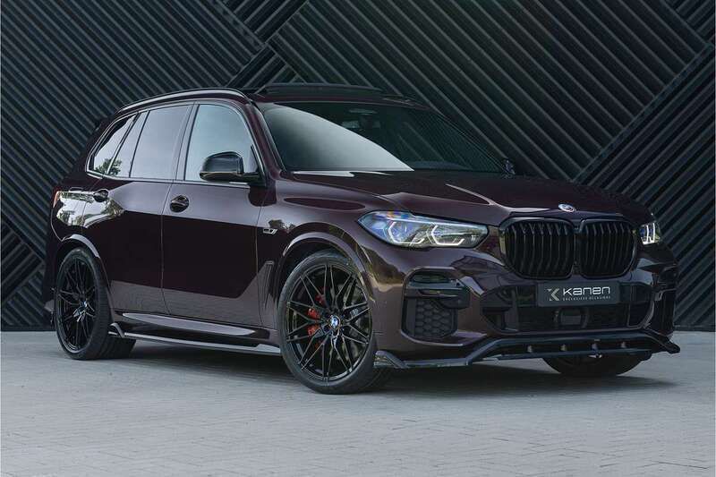 Paars, metallic lak Gebruikt 2022 BMW X5 M Sport SUV | € 76.900 (Iets duurder) - Afbeelding 1/4