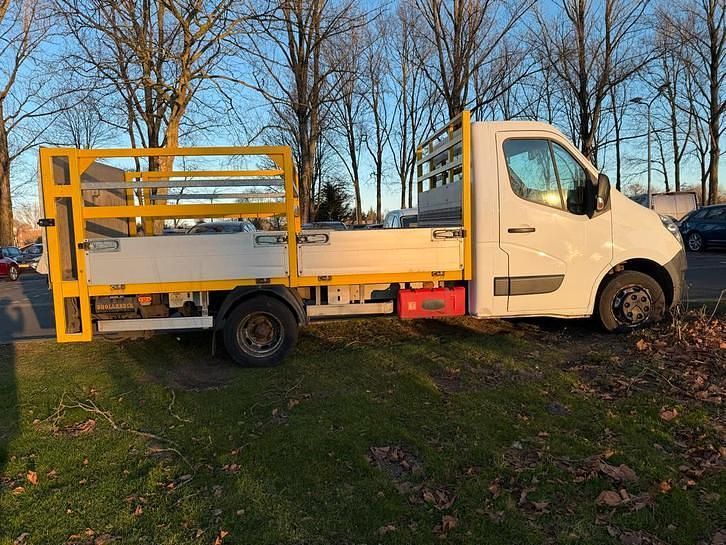 Gebruikt 2012 Renault Master | € 7.999 (Duur) - Afbeelding 1/4