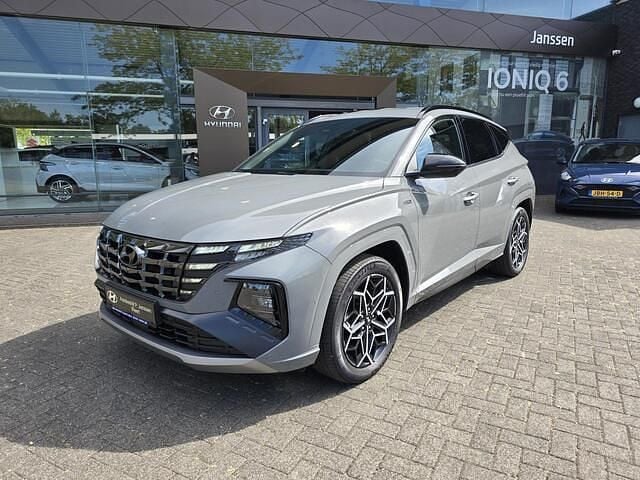 Grijs Gebruikt 2022 Hyundai Tucson N Line SUV | € 31.950 (Eerlijke prijs) - Afbeelding 1/4