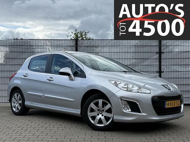 Grijs, metallic lak Gebruikt 2012 Peugeot 308 Active Hatchback | € 2.650 (Goede deal) - Afbeelding 1/4