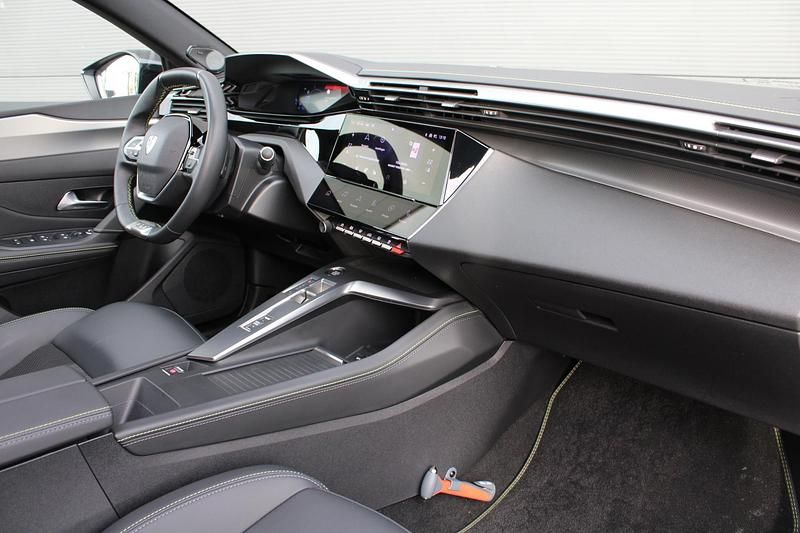 Occasion Peugeot 408 GTi 2023 Wit Hatchback