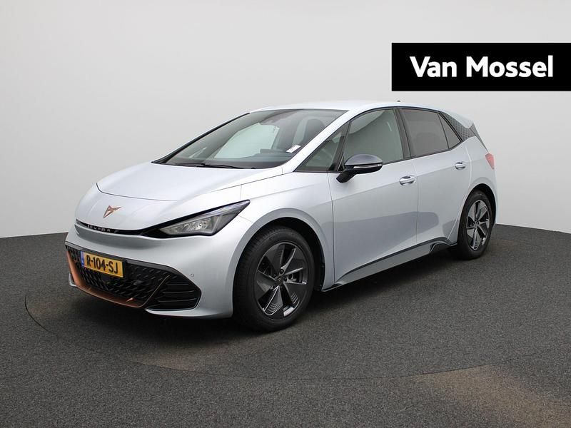 Grijs Occasion 2022 Cupra Born Hatchback | € 22.900 (Eerlijke prijs) - Afbeelding 1/4