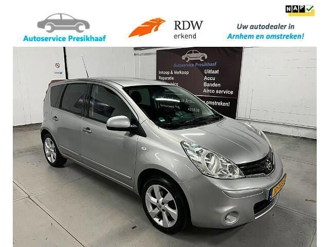 Grijs (metallic) Gebruikt 2012 Nissan Note MPV | € 7.495 (Eerlijke prijs) - Afbeelding 1/4