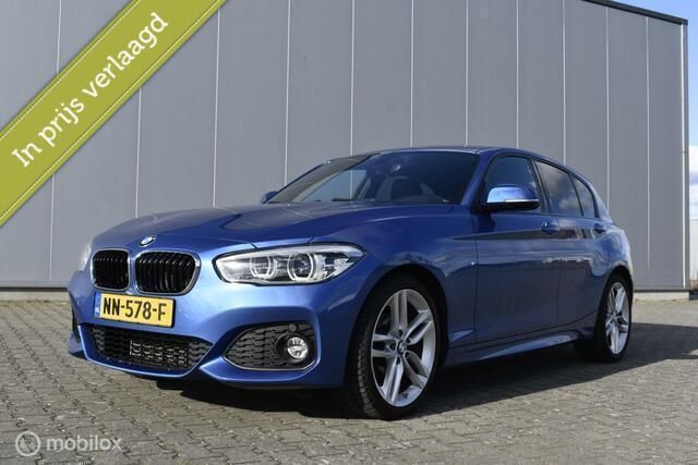 Blauw Gebruikt 2017 BMW 118 M Sport Hatchback | € 18.000 - Afbeelding 1/4