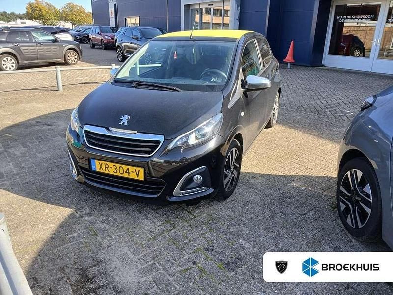 Zwart Gebruikt 2019 Peugeot 108 Premium Hatchback | € 10.400 (Iets duurder) - Afbeelding 1/4