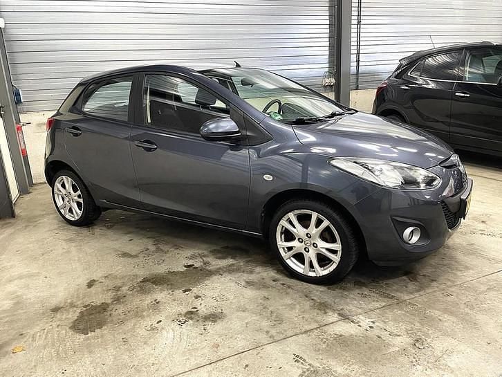 Occasion Mazda 2 86 PK (63 kW) 2010 Grijs (metallic) Hatchback
