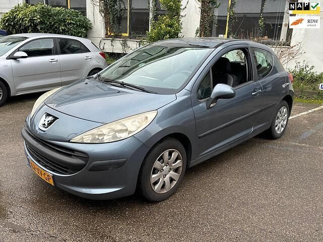 Grijs Occasion 2007 Peugeot 207 Hatchback | € 1.750 (Eerlijke prijs) - Afbeelding 1/4